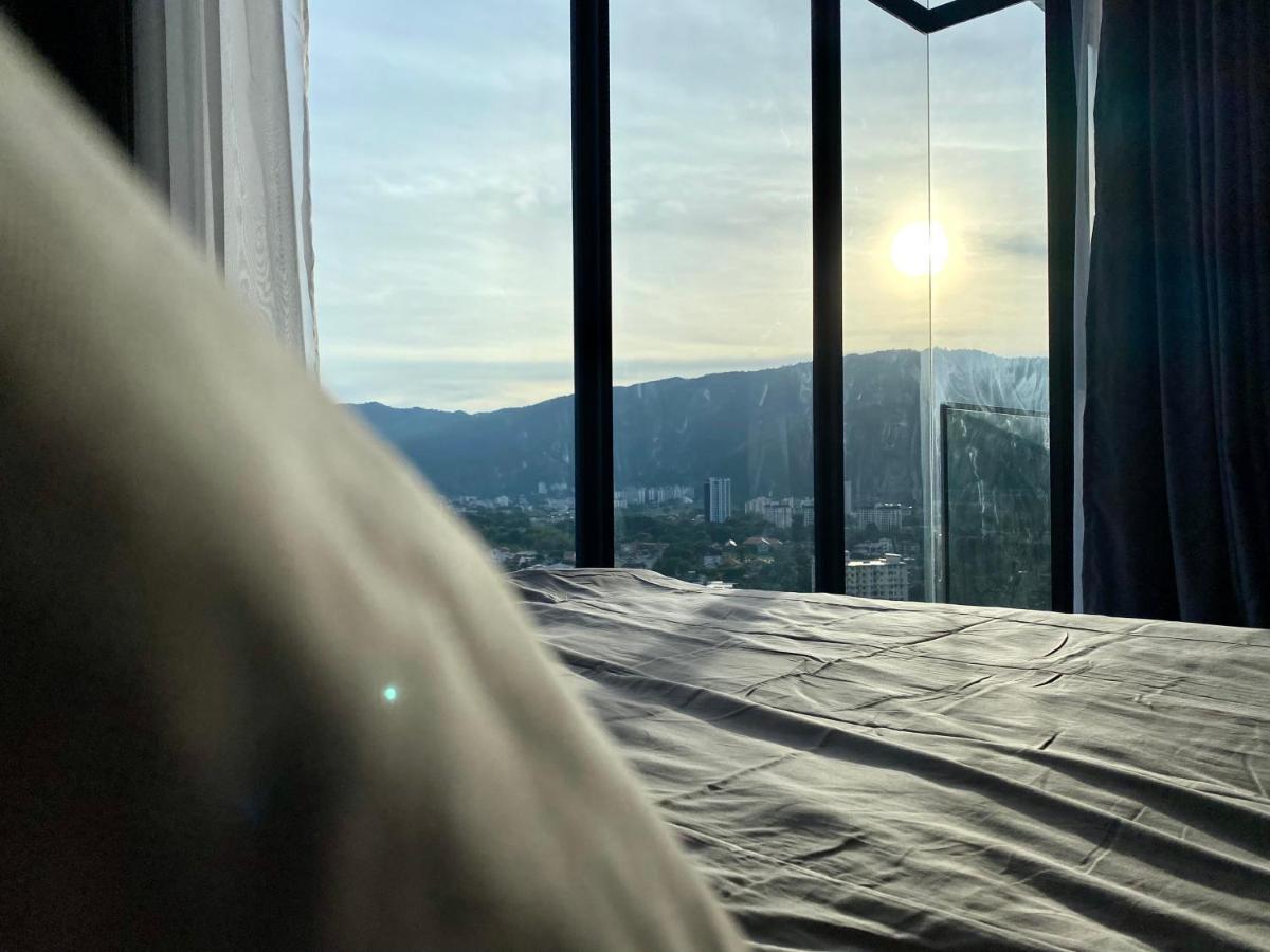 Beacon Executive By Staycation Apartment George Town