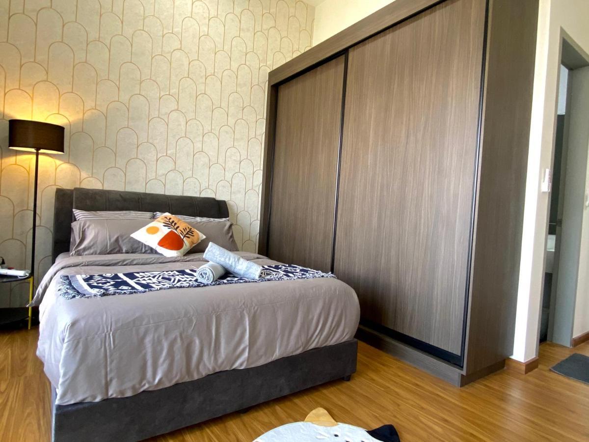 Apartment Beacon Executive By Staycation George Town