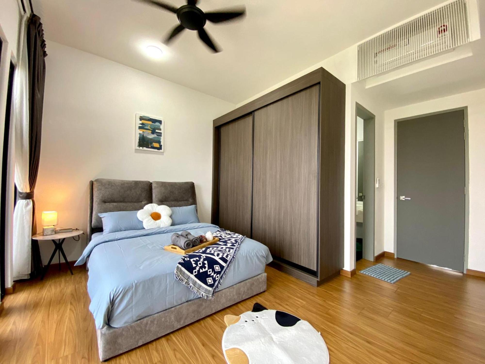Beacon Executive By Staycation George Town