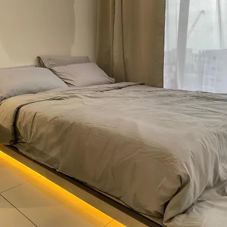 Beacon Executive Suite By Staycation Homestay George Town Exterior photo