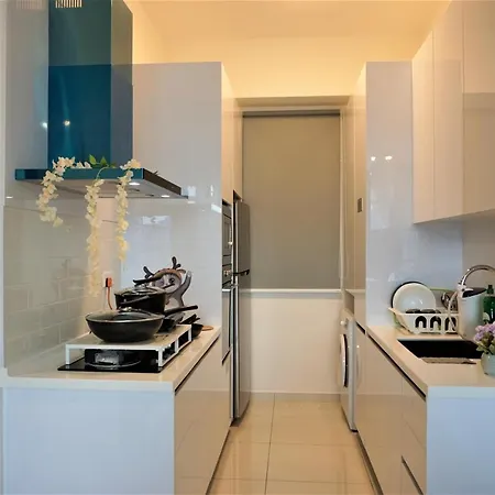 Beacon Executive Suite By Staycation Homestay George Town Exterior photo