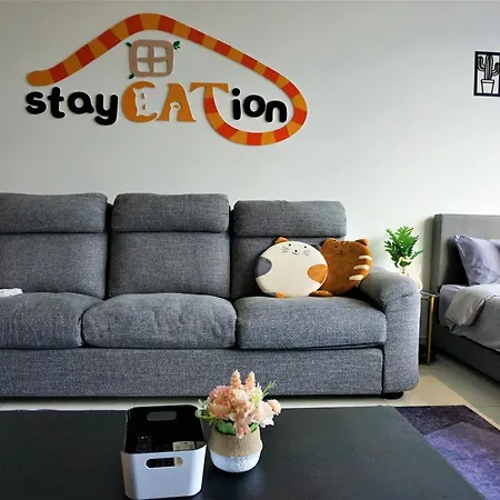 Beacon Executive Suite By Staycation Homestay George Town Exterior photo
